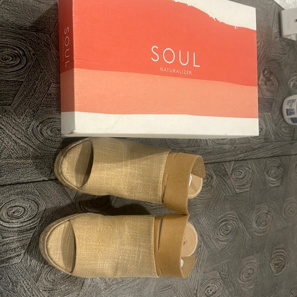 Khaki Espadrille slides, Naturalizer, Size 7, NWT - Picture 2 of 3